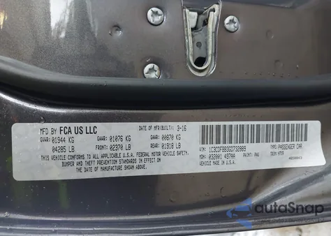 2016 Dodge Dart Sxt z USA, uszkodzony, nr VIN 1C3CDFBB3GD732889